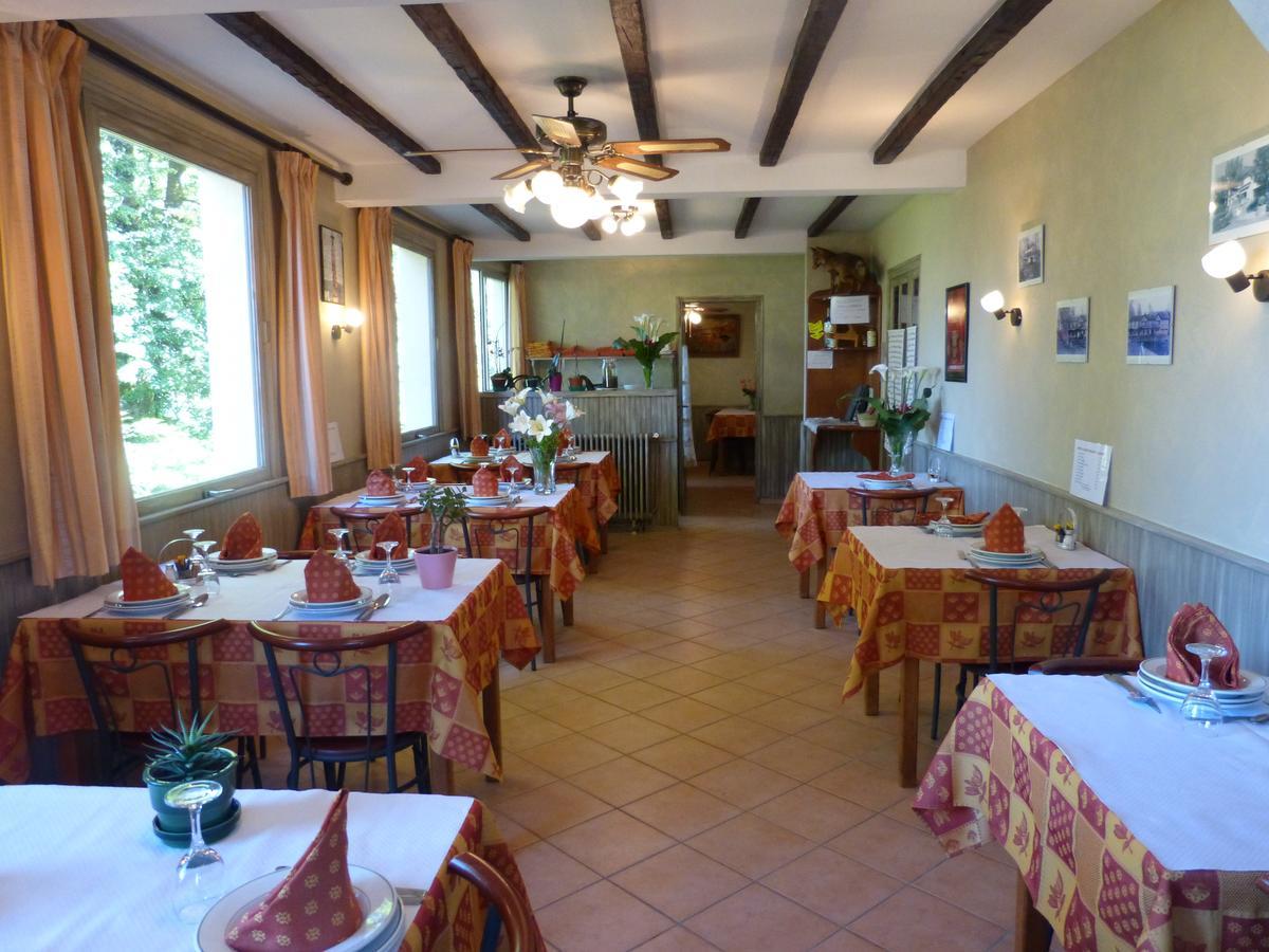 Le Relais De Boralde Hotel Espalion Exterior photo